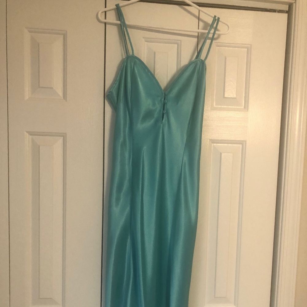 Maryann's Boutique Vintage Slip Dress Gown (Size Medium) Good Condition